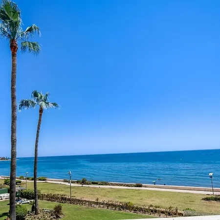 Beach-line With 3 Bedrooms In Appartement