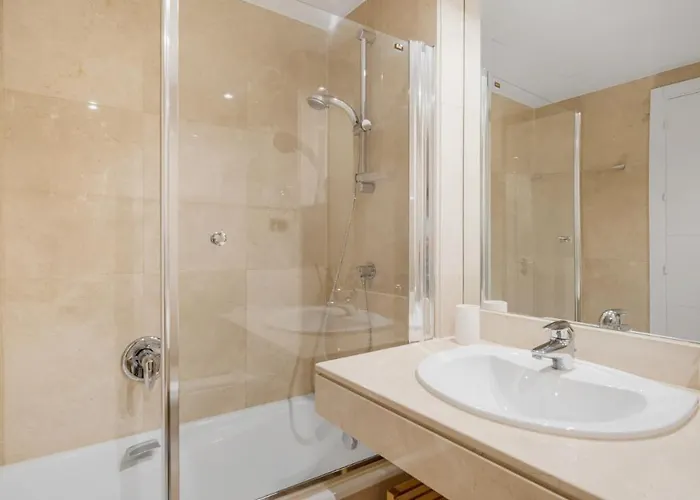 Beach-line With 3 Bedrooms In